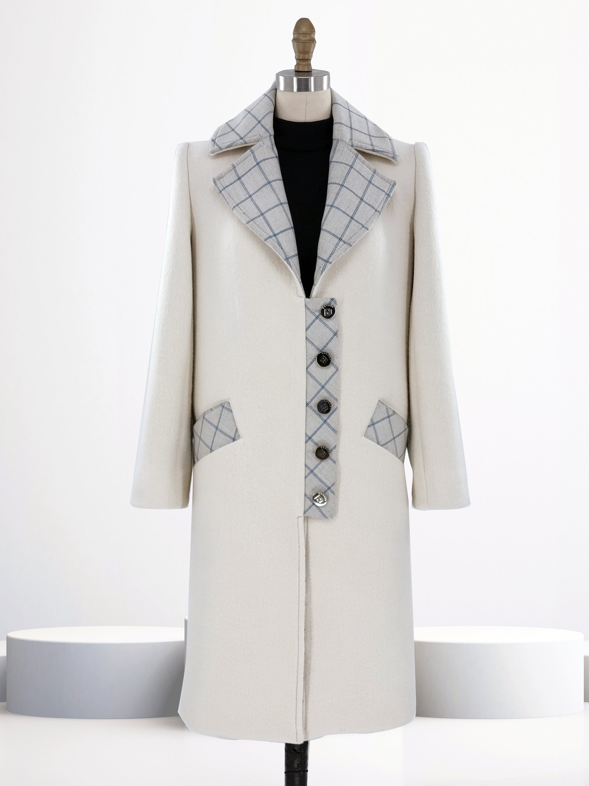 whitecoatft1_ba2b4422-89c4-